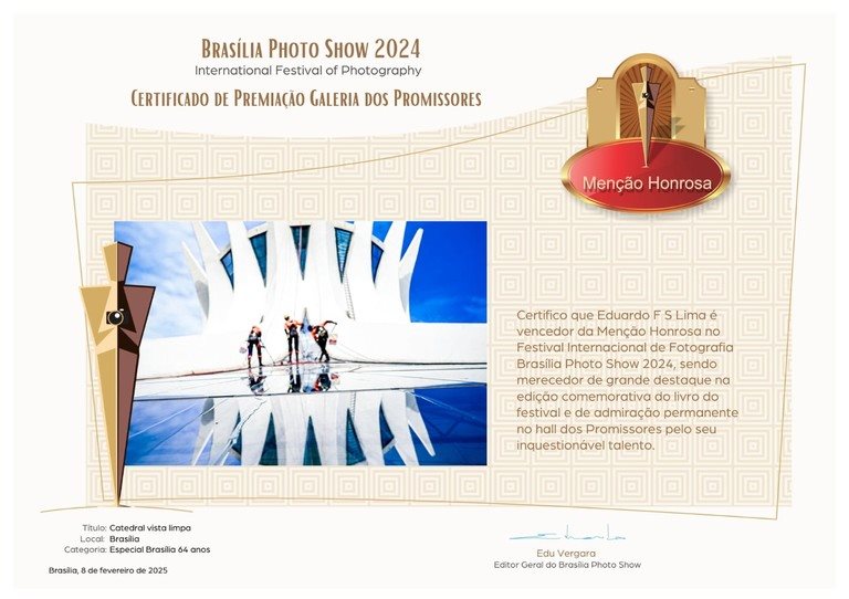 Certificado de Menção Honrosa no Brasília Photo Show 2024 com a foto Catedral Vista Limpa