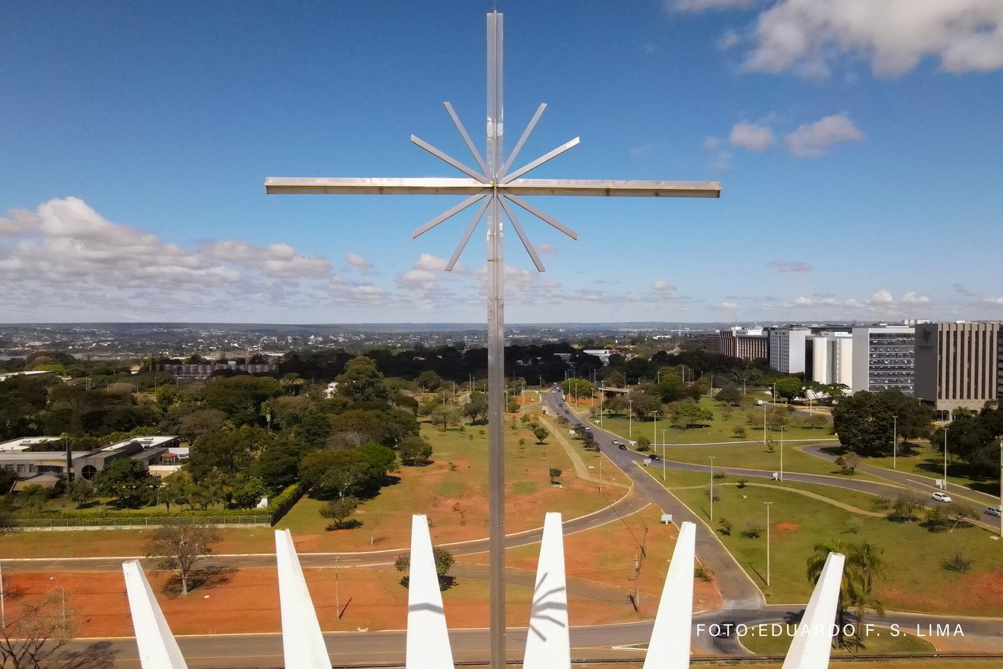 Cruzeiro com vista para o Eixo Monumental