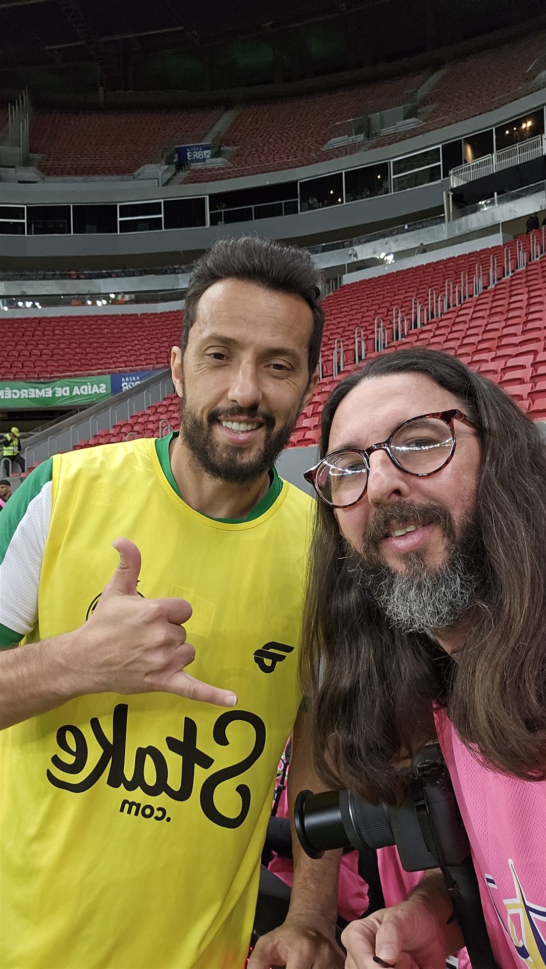 Registro com craques do futebol
