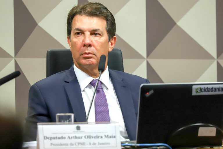 Presidência de comissão na CPMI